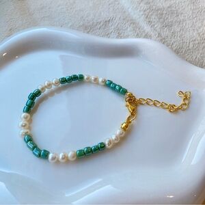 Pearl Beaded Bracelet with Green Beads, Green Beaded Bracelet, Music Festival